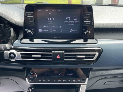 Used 2023 Kia Seltos S image 23