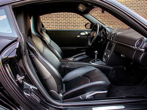 Used 2006 Porsche Cayman S RWD image 4