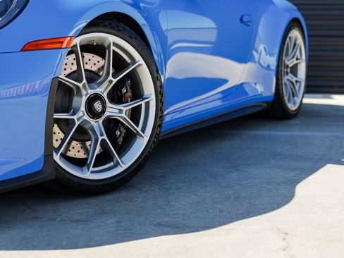 Certified 2022 Porsche 911 GT3 image 12