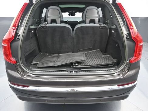 Used 2023 Volvo XC90 B6 Ultimate w/ Protection Package Premier AWD/4WD image 9