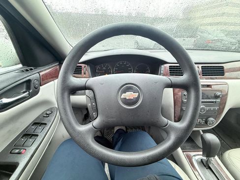 Used 2008 Chevrolet Impala LT image 11