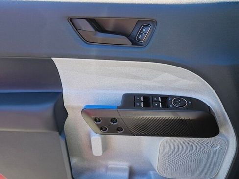 New 2025 Ford Maverick XLT w/ 4K Tow Package AWD/4WD image 32