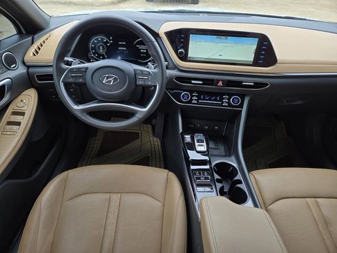 Used 2022 Hyundai Sonata Limited w/ Preferred Accessory Package image 22