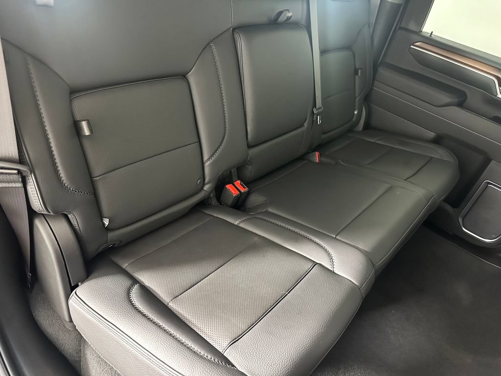 Used 2026 GMC Sierra 3500 Denali w/ Denali Reserve Package AWD/4WD image 29