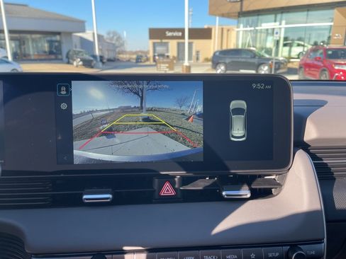 New 2026 Hyundai Ioniq 5 SEL image 25