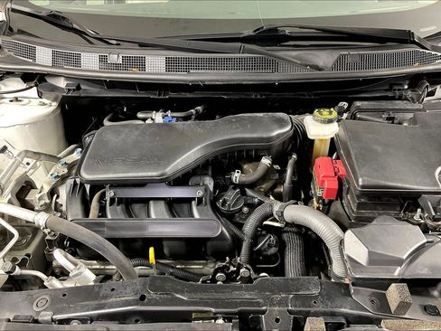 Certified 2018 Nissan Rogue Sport SL w/ SL Premium Package AWD/4WD image 30