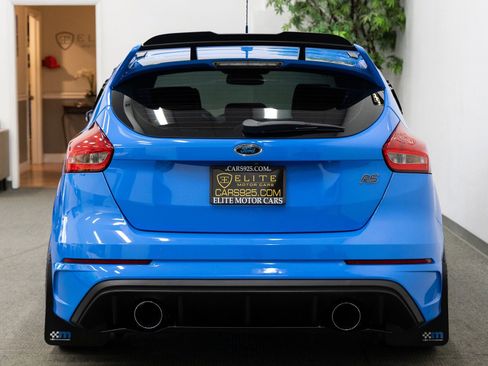 Used 2017 Ford Focus RS image 4