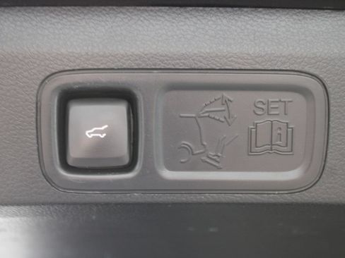 Used 2019 Lincoln Navigator Reserve AWD/4WD image 48