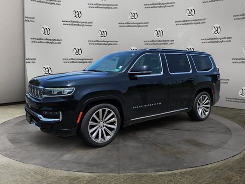 Used 2022 Jeep Grand Wagoneer Series II AWD/4WD image 1