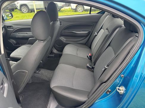 Used 2025 Kia Soul LX w/ LX Technology Package FWD image 22