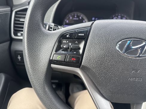 Used 2018 Hyundai Tucson SEL image 18