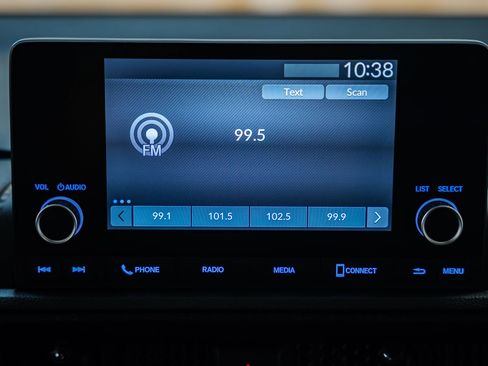 Used 2024 Honda CR-V EX image 23