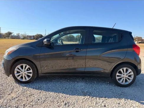 Used 2017 Chevrolet Spark LT image 3