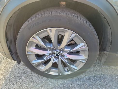 Used 2024 MAZDA CX-90 3.3 Turbo w/ Premium Package AWD/4WD image 9