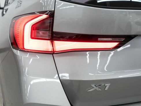 Used 2025 BMW X1 xDrive28i w/ M Sport Line w/ M Sport Package image 41