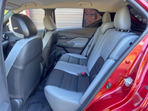 Used 2023 Nissan Kicks SR w/ SR Premium Package FWD image 36