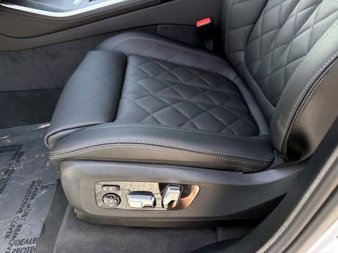 New 2026 BMW X5 xDrive40i w/ M Sport Package AWD/4WD image 20