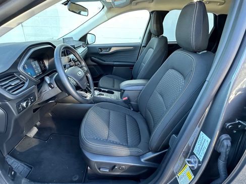 Used 2023 Ford Escape Active AWD/4WD image 13