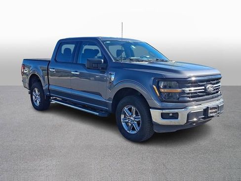Used 2025 Ford F150 XLT w/ Equipment Group 301A Standard AWD/4WD image 3