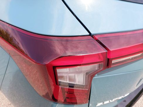 Used 2024 Kia Seltos EX FWD image 32