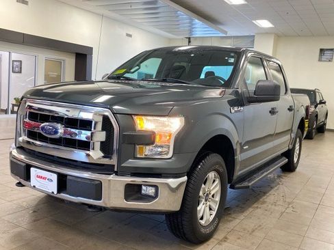 Used 2015 Ford F150 XLT w/ Trailer Tow Package AWD/4WD image 4