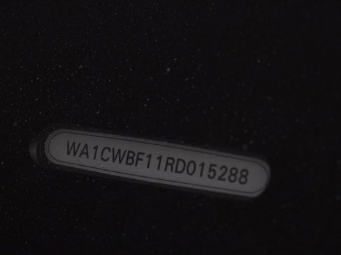 Used 2024 Audi SQ8 Prestige image 25