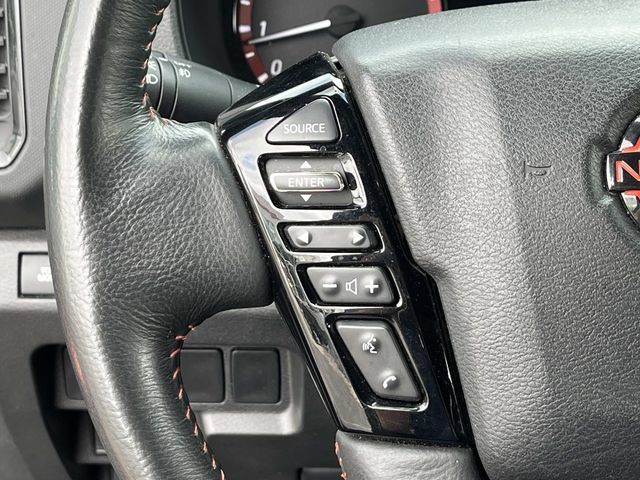 Used 2024 Nissan Frontier PRO-4X AWD/4WD image 28
