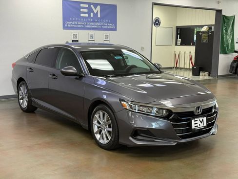 Used 2021 Honda Accord LX image 2