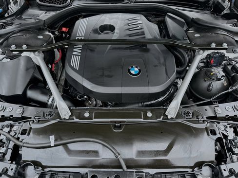 Used 2024 BMW 740i image 34