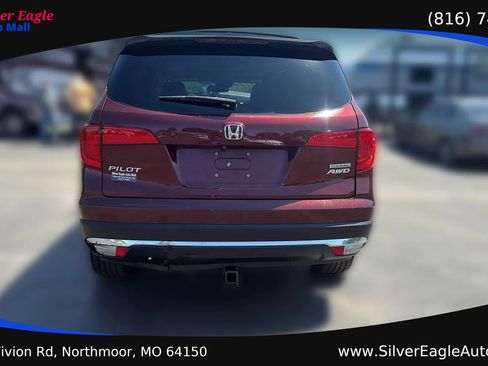 Used 2018 Honda Pilot Touring image 4