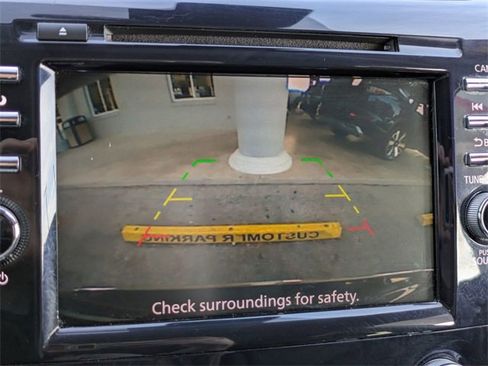 Used 2023 Nissan Murano SV image 22