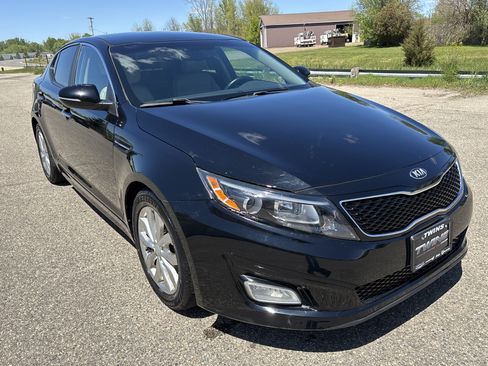 Used 2015 Kia Optima EX FWD image 1