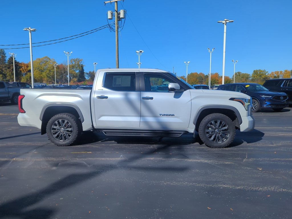 Used 2024 Toyota Tundra Limited AWD/4WD image 10
