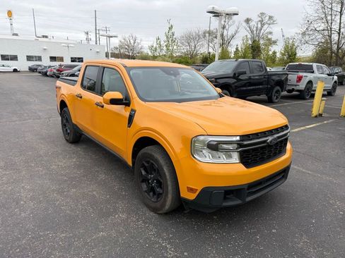 Used 2022 Ford Maverick XLT w/ Equipment Group 300A Standard AWD/4WD image 4