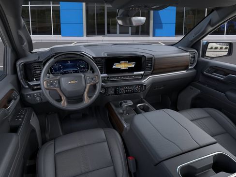 New 2026 Chevrolet Silverado 1500 High Country AWD/4WD image 15