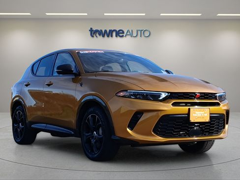 Used 2024 Dodge Hornet R/T w/ R/T Blacktop Package AWD/4WD image 7