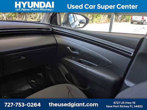 Used 2024 Hyundai Tucson SE FWD image 17