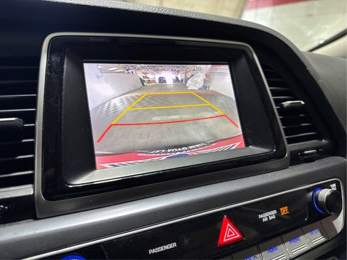 Used 2018 Hyundai Sonata SE FWD image 20