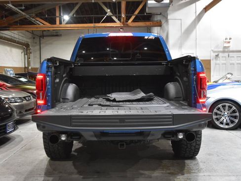 Used 2019 Ford F150 Raptor w/ Equipment Group 802A Luxury AWD/4WD image 52