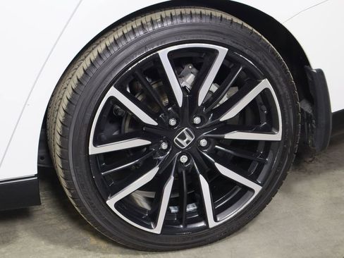 Used 2023 Honda Accord Touring image 38