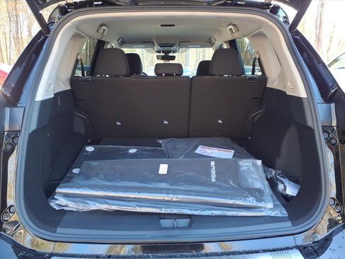 New 2026 Nissan Rogue SV w/ Cold Weather Package image 5