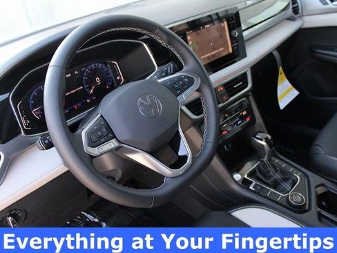 New 2025 Volkswagen Taos SEL AWD/4WD image 2