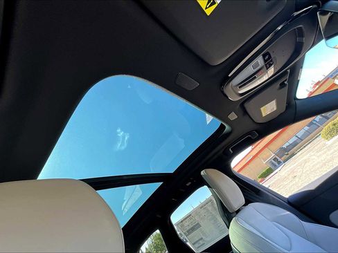 New 2026 Volvo XC60 B5 Plus w/ Protection Package Premier image 29