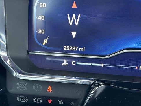 Used 2025 Chevrolet Silverado 1500 High Country w/ High Country Premium Package image 40