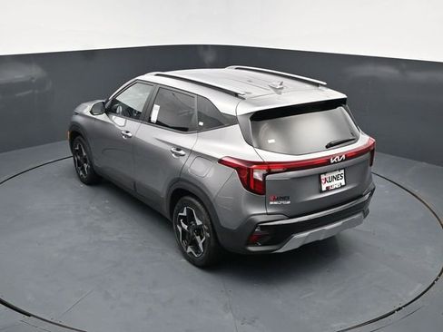 Used 2025 Kia Seltos S image 43