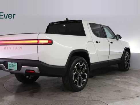 Used 2023 Rivian R1T Adventure AWD/4WD image 3