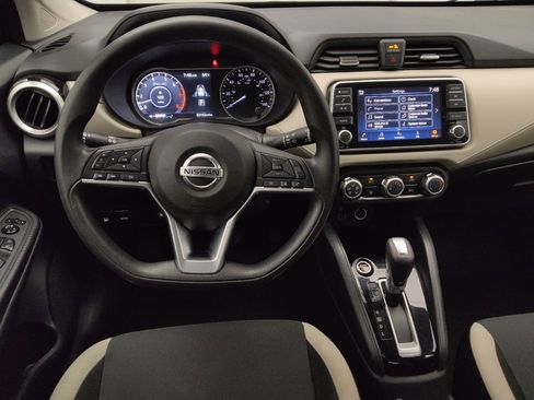 Used 2021 Nissan Versa SV FWD image 22