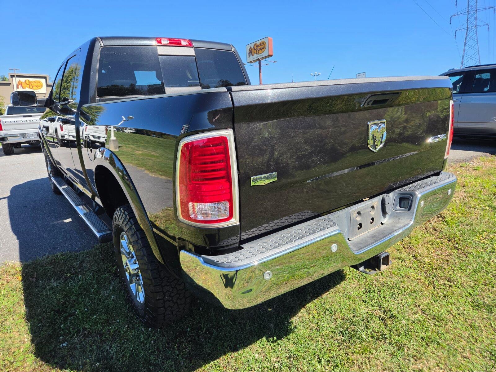Used 2017 RAM 2500 Laramie AWD/4WD image 8