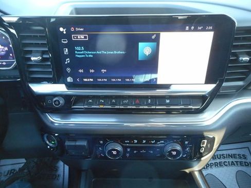 Used 2024 Chevrolet Silverado 1500 High Country w/ High Country Premium Package image 16