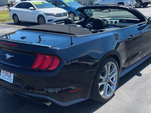 Used 2019 Ford Mustang Premium RWD image 8